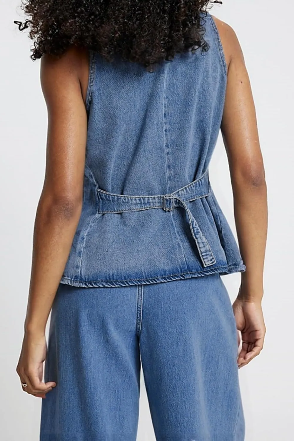 Women's Denim Long Vest Tops Crew Neck Button Down Back Belt Denim Waistcoat Sleeveless Jean Jacket Streetwear