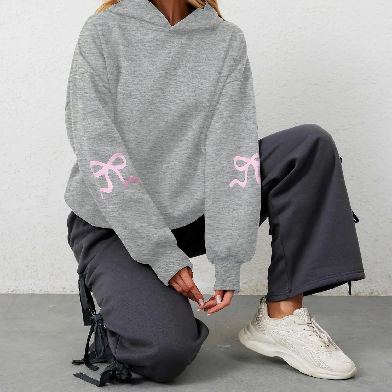 XBTCLXEBCO Bow Print Hoodies for Women Oversized Long Sleeve Drop Shoulder Hooded Sweatshirt Y2K Aesthetic Pullover Tops