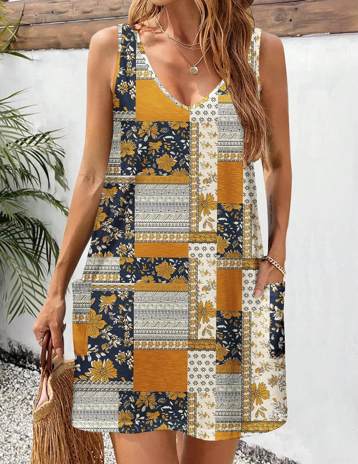 Zeagoo Womens Summer Dress 2025 Loose V Neck Sleeveless Sundresses Swimsuit Coverup with Pockets Floral Tank Dresses